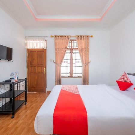 Hotel Capital O 1541 Puri Cikole Asri Lembang Zewnętrze zdjęcie
