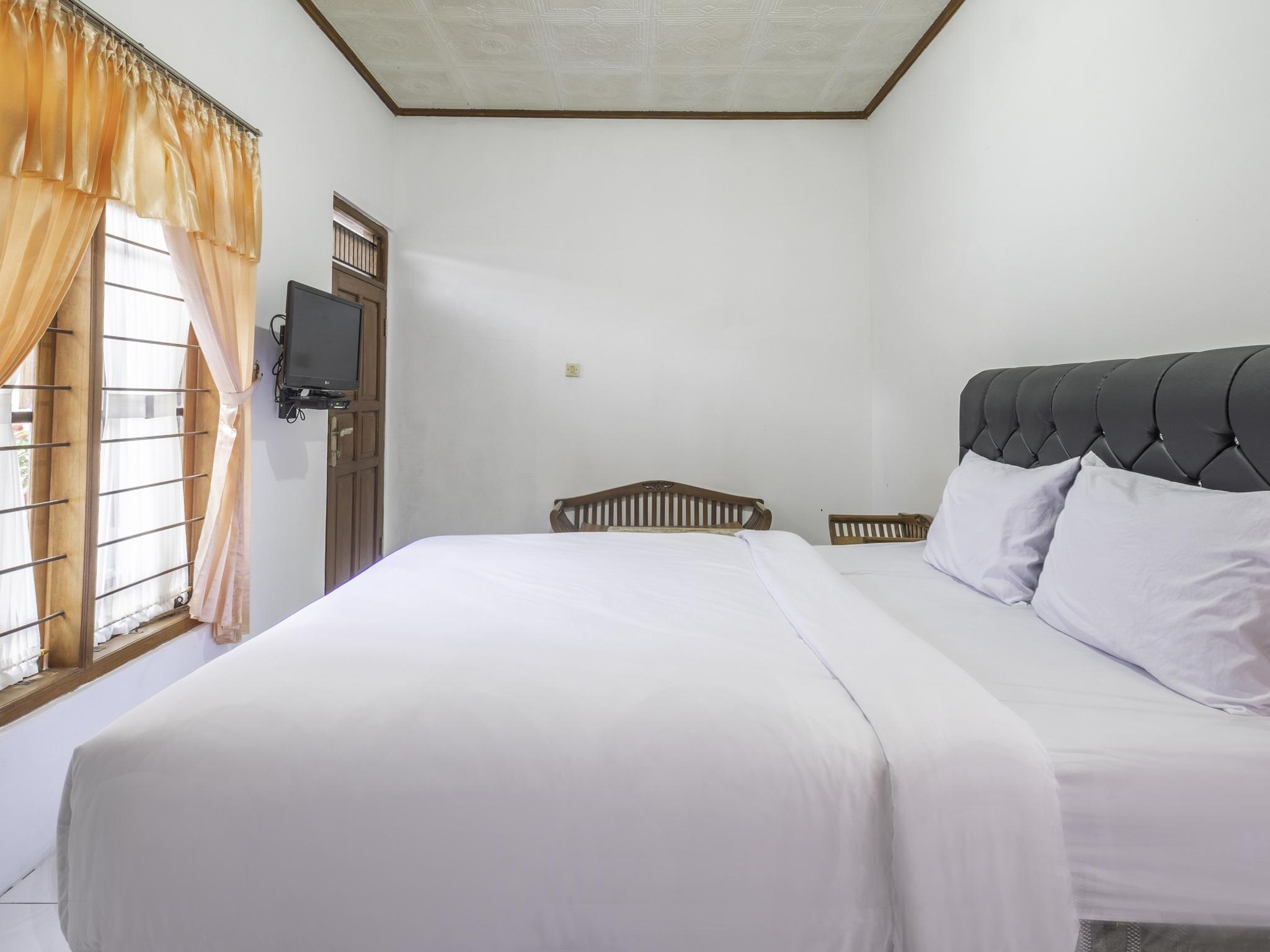 Hotel Capital O 1541 Puri Cikole Asri Lembang Zewnętrze zdjęcie