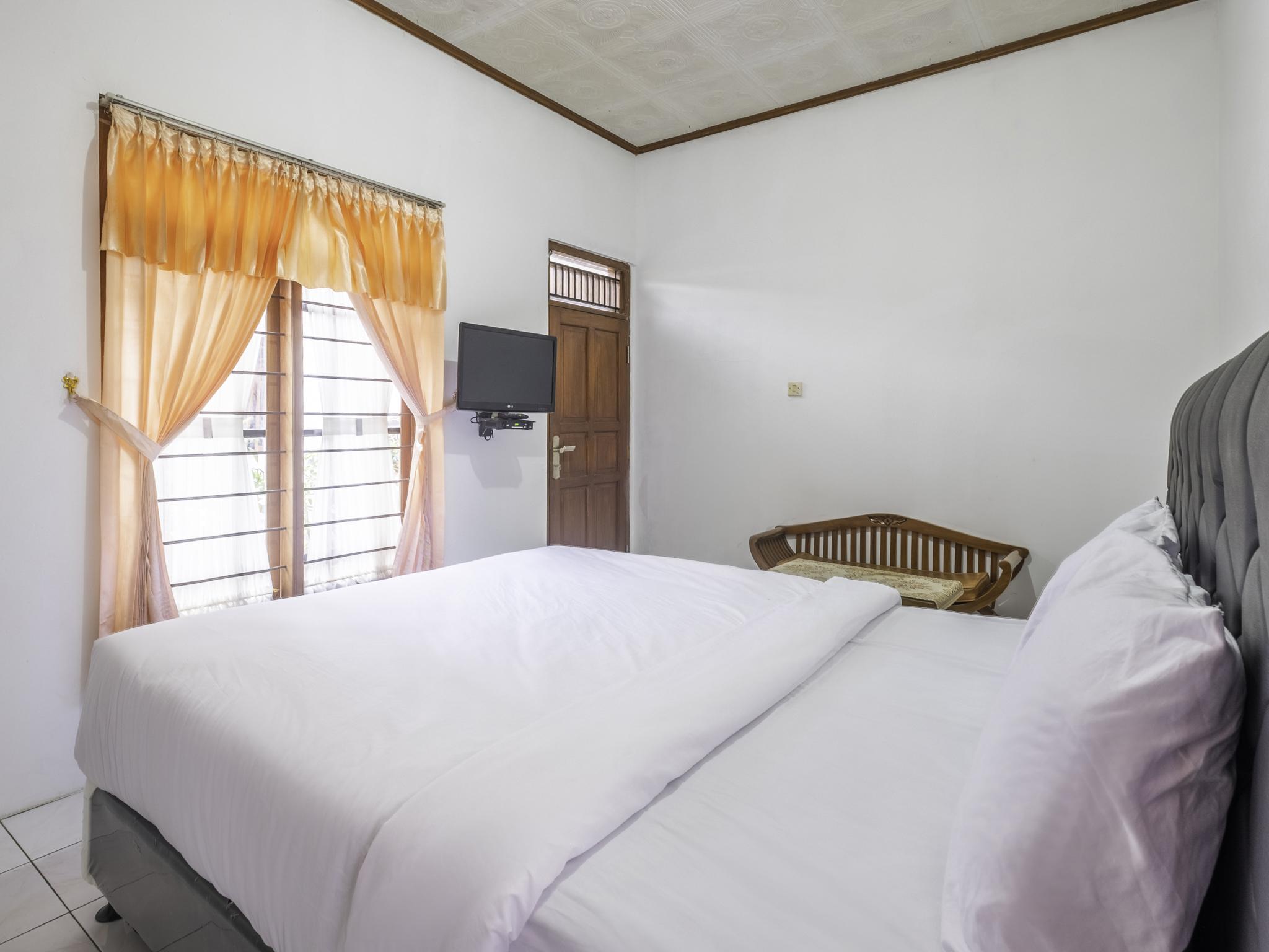 Hotel Capital O 1541 Puri Cikole Asri Lembang Zewnętrze zdjęcie