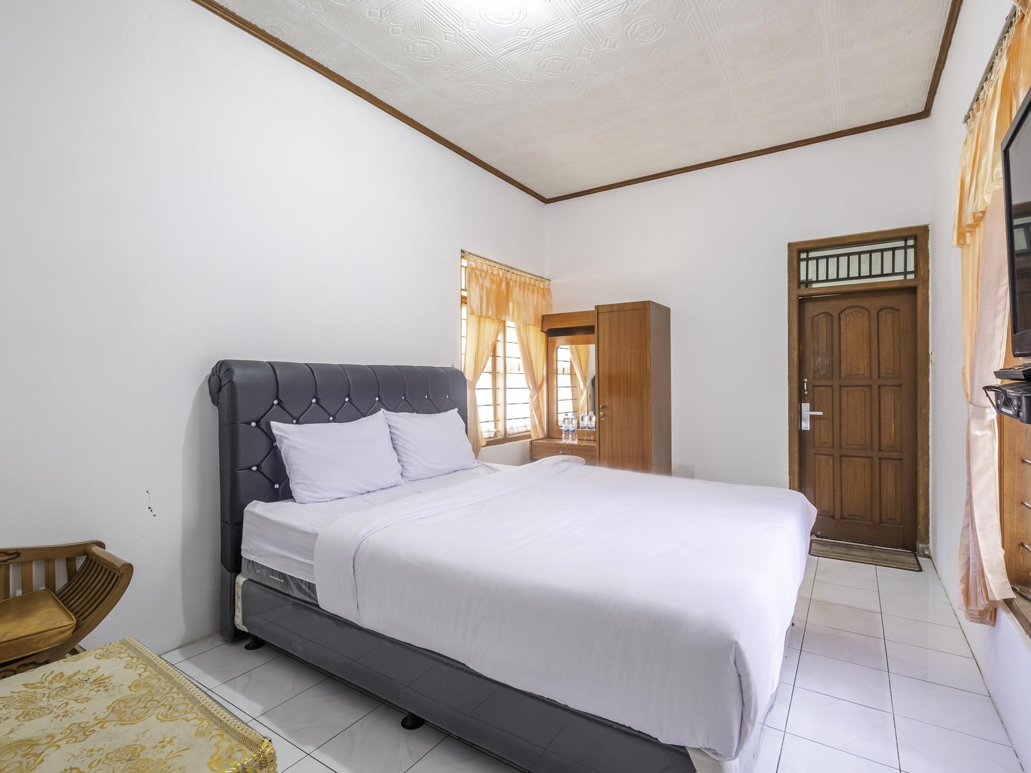 Hotel Capital O 1541 Puri Cikole Asri Lembang Zewnętrze zdjęcie
