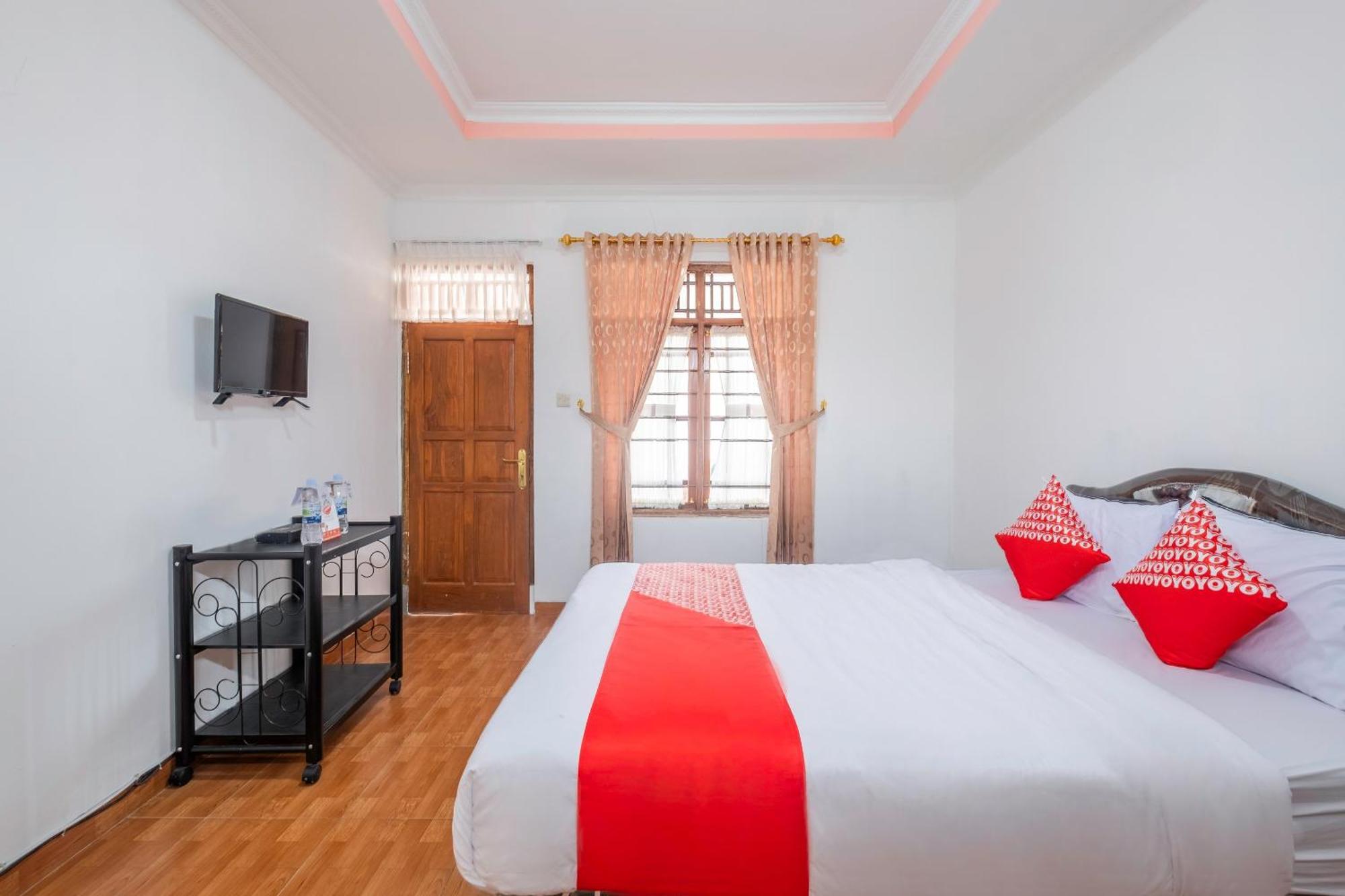Hotel Capital O 1541 Puri Cikole Asri Lembang Zewnętrze zdjęcie
