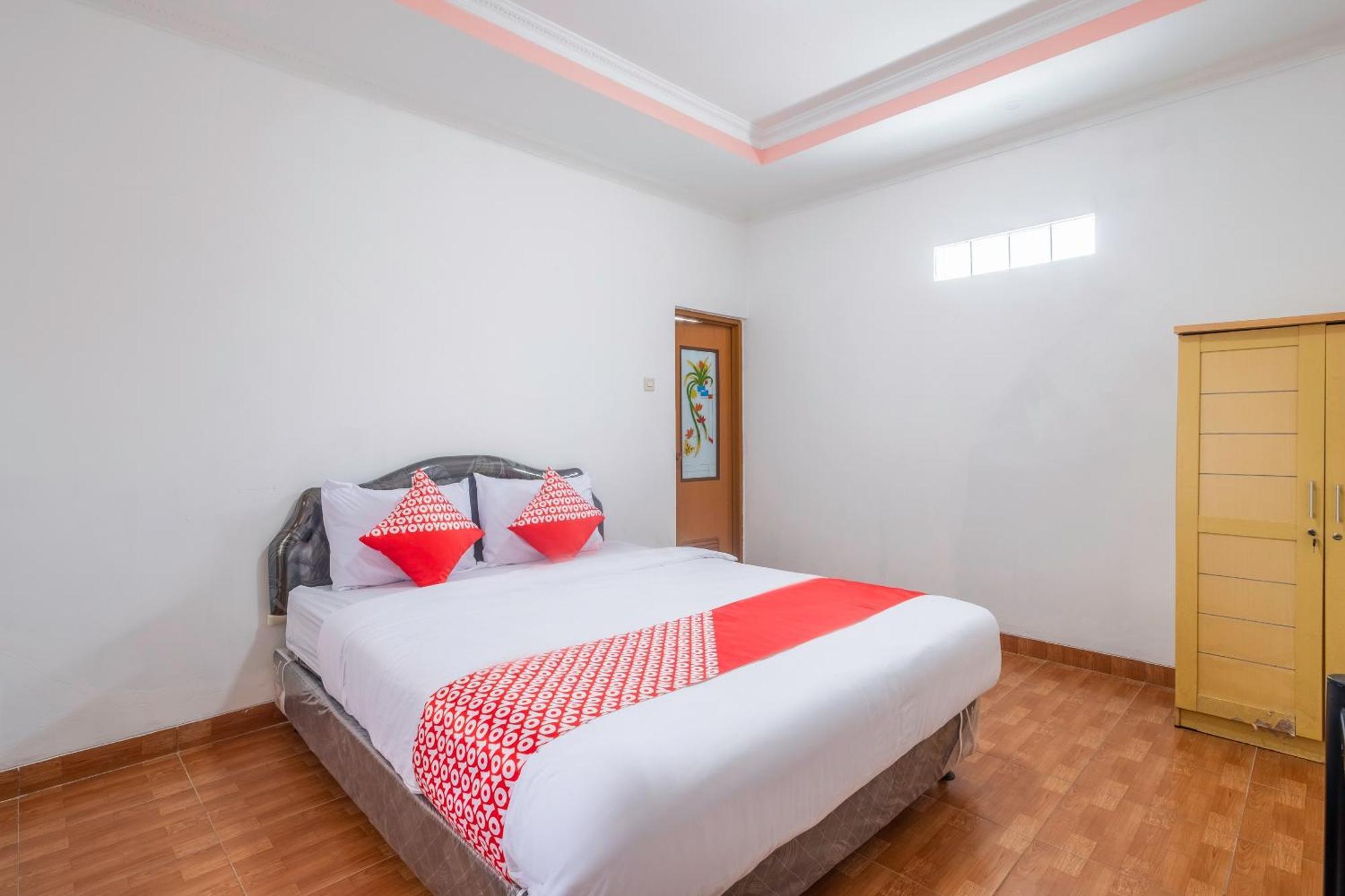 Hotel Capital O 1541 Puri Cikole Asri Lembang Zewnętrze zdjęcie