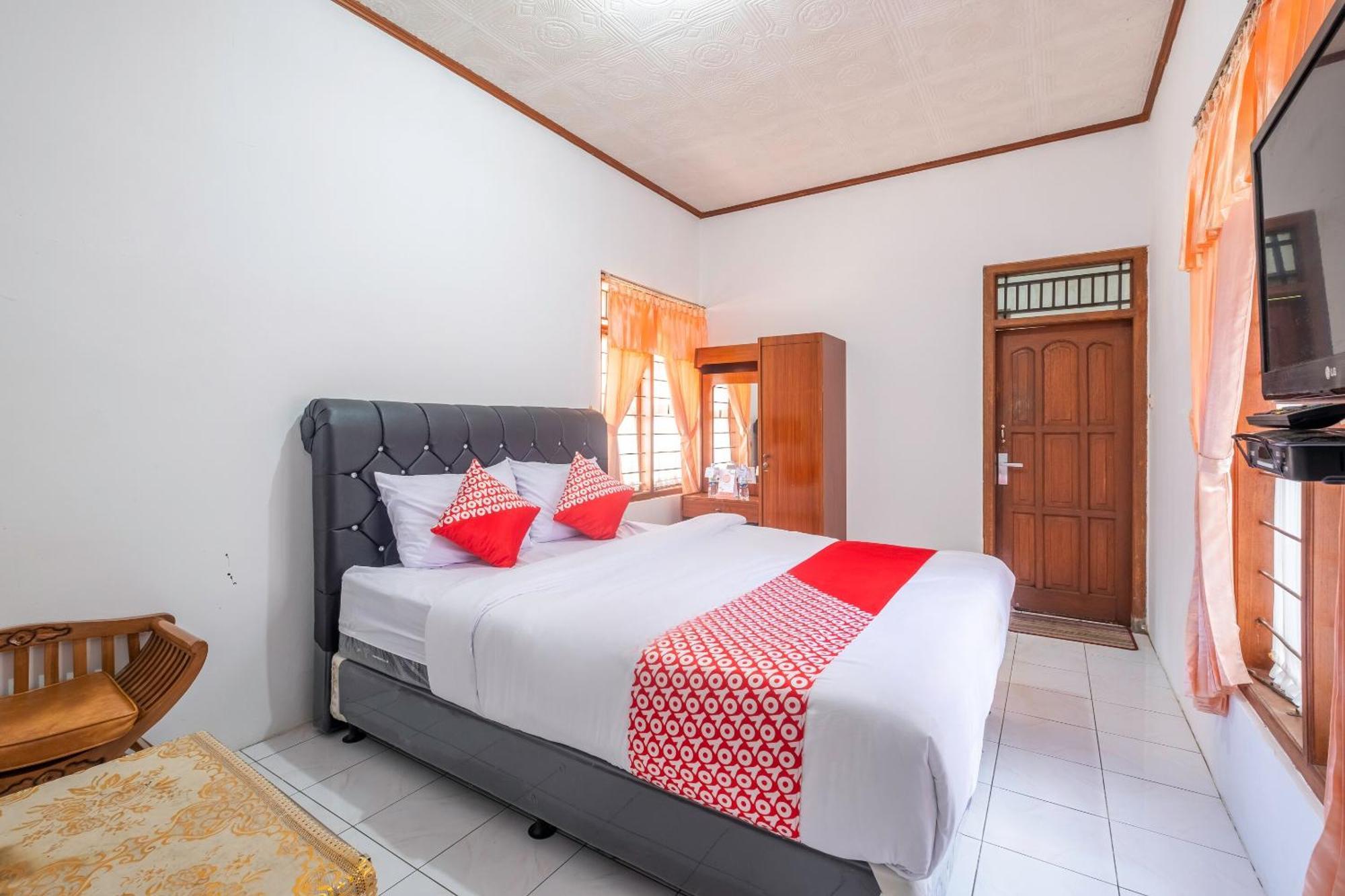 Hotel Capital O 1541 Puri Cikole Asri Lembang Zewnętrze zdjęcie