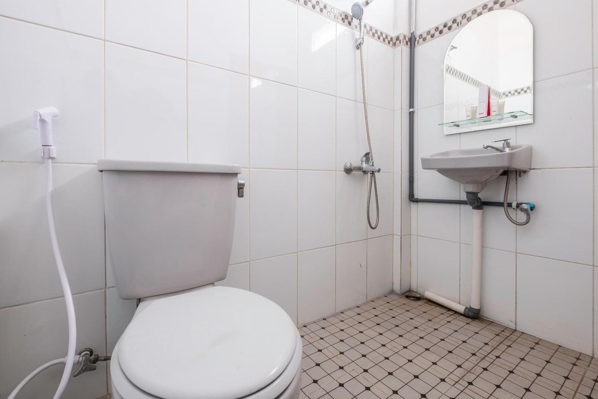Hotel Capital O 1541 Puri Cikole Asri Lembang Zewnętrze zdjęcie