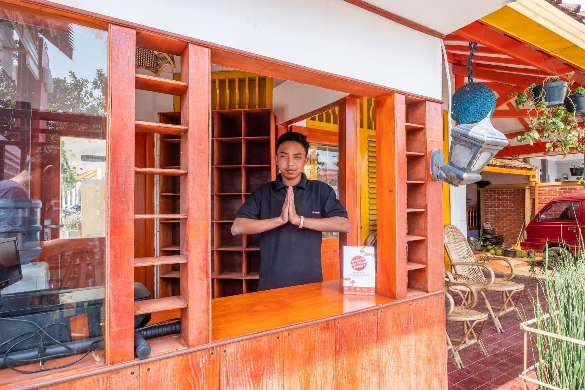 Hotel Capital O 1541 Puri Cikole Asri Lembang Zewnętrze zdjęcie
