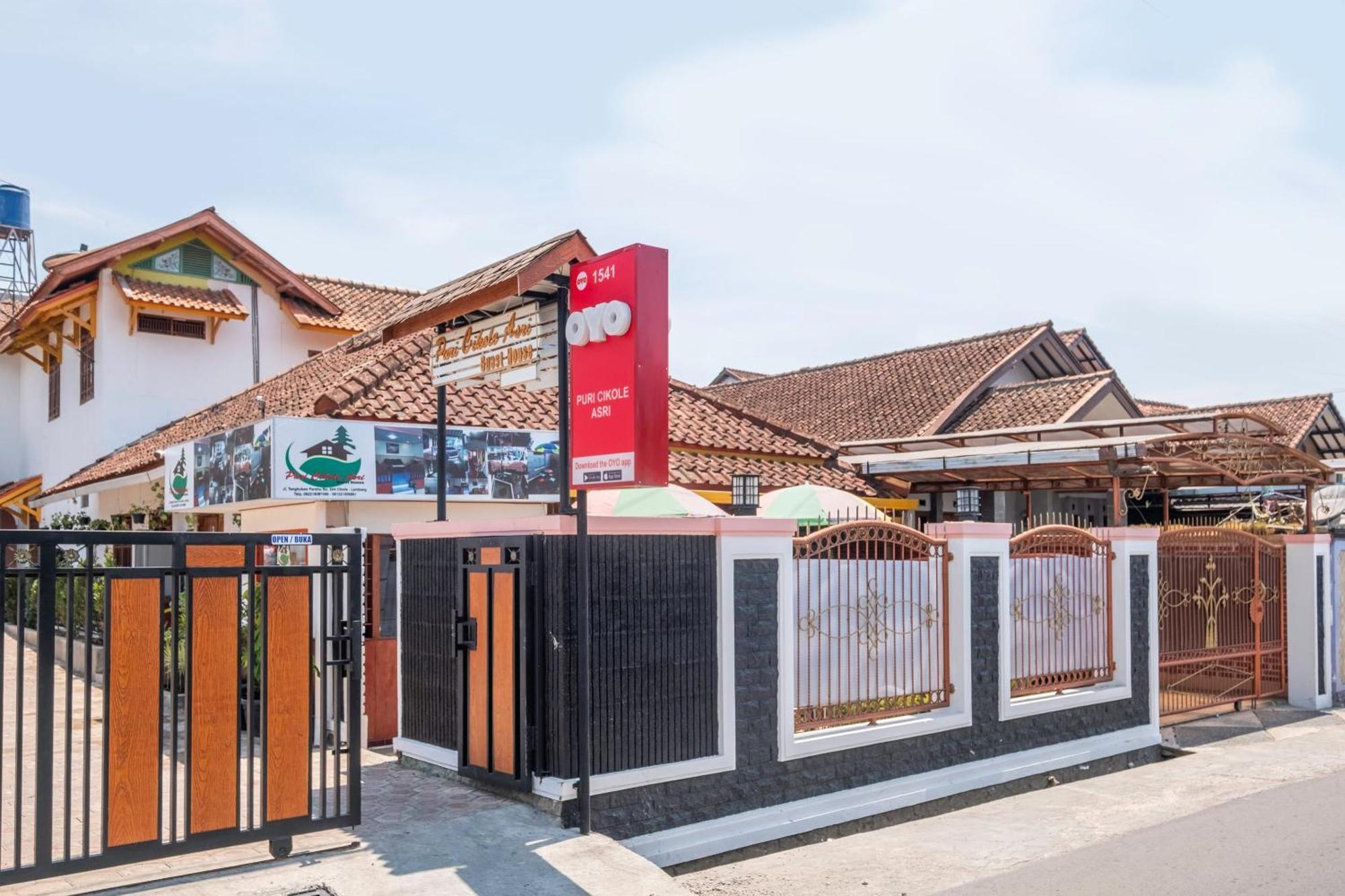 Hotel Capital O 1541 Puri Cikole Asri Lembang Zewnętrze zdjęcie